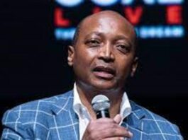 CAF : Le président Patrice Motsepe au Gabon pour le Championnat panafricain scolaire