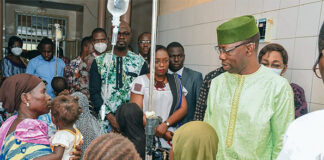 Attaque sur l’axe Bourzanga-Djibo : le président de l’ALT réconforte les enfants blessés