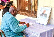 Décès du journaliste Paul-Miki Roamba : le Premier ministre présente ses condoléances