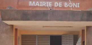 Tuy : La mairie de Boni incendiée par des hommes armés