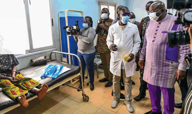 Attaque sur l’axe Bourzanga-Djibo : le Premier ministre au chevet des blessés