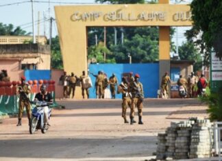 Ouagadougou: un homme abattu par la sentinelle du camp Guillaume Ouédraogo dans la nuit de samedi à dimanche (parquet militaire)