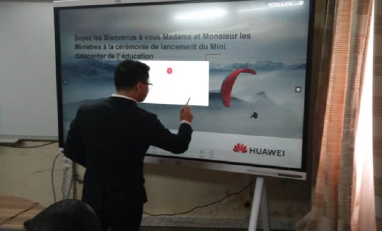 BURKINA : l’Université virtuelle du Faso se dote d’un Datacenter dédié à l’éducation