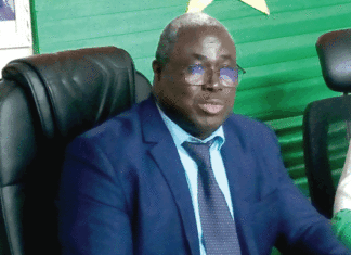 Transformation digitale : des membres du gouvernement visitent le « Datacenter » de l’éducation