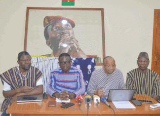 15 octobre 1987: passer le flambeau de la Révolution à la jeunesse