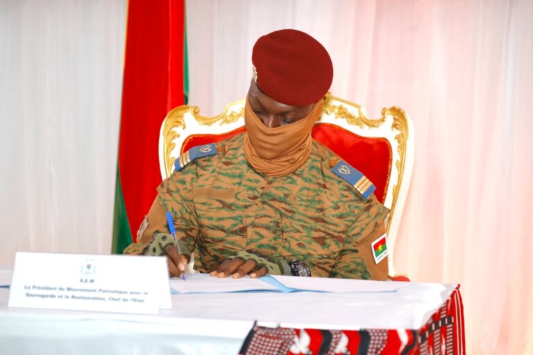 Assises nationales : le capitaine Ibrahim Traoré, président de la Transition