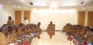 Transition : le chef de l’État, capitaine Ibrahim Traoré présente sa stratégie contre le terrorisme à la chaine de commandement militaire