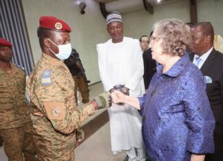 Burkina: Le capitaine Ibrahim TRAORE a échangé avec le corps diplomatique