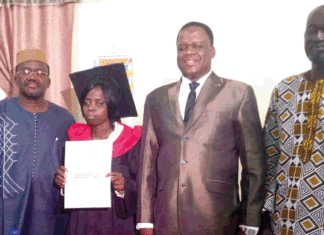 Tani Diadiapoa Tindano, malvoyante, étudiante en journalisme : un exemple de persévérance