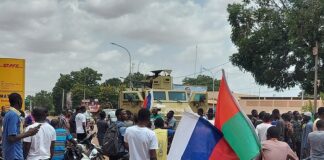 Arrivée mission CEDEAO : un comité d’accueil hostile à la délégation dans les rues de Ouagadougou