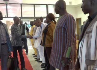 Lutte contre les violences jihadistes au Sahel: Le Premier ministre au Sommet des chefs d’État de l’Initiative d’Accra