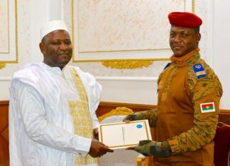 Diplomatie : cinq nouveaux ambassadeurs pour renforcer la coopération avec le Burkina