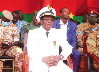 11-Décembre 2022 : Des VDP décorés pour leur sacrifice à Fada N’Gourma