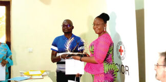 Prix du meilleur reportage humanitaire : Emil Segda de Sidwaya, lauréat en presse écrite