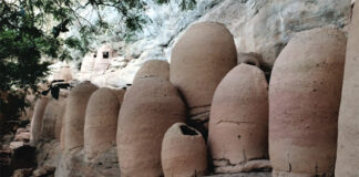 Village Troglodyte de Nianssogoni : une « forteresse » séculaire en quête de valorisation