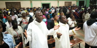 Fête de la nativité : Les chrétiens invités à être des artisans de la paix