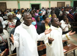 Fête de la nativité : Les chrétiens invités à être des artisans de la paix