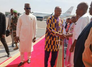 Assemblée législative de Transition : Le président Bougouma au Mali pour sa première sortie internationale