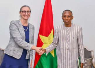 Diplomatie : « Les occidentaux doivent comprendre que l’occident est la cible ultime de l’hydre terroriste », prévient le Premier ministre burkinabè