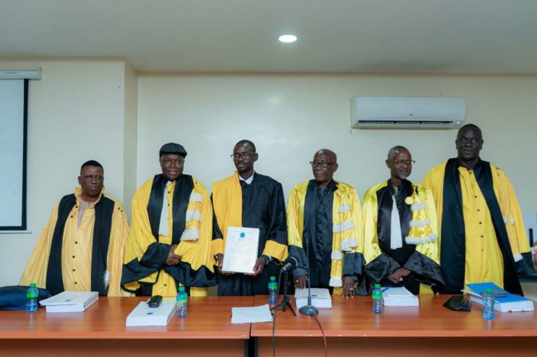 Université Cheikh Anta Diop de Dakar : « Mention très honorable » pour Abdou Diaw 1er docteur en sciences de l’information et de la communication de l&rsquo;UCAD