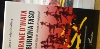 Drame d’Inata : Lona Charles Ouattara analyse les difficultés d’une « armée inadaptée » dans un nouvel essai