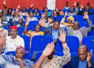 Budget 2023 : Les députés valident à l’unanimité le montant de 3 235,9 milliards de FCFA pour les dépenses de l’État