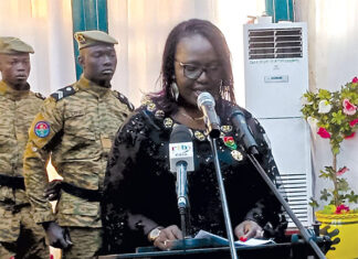 Ministère en charge des affaires étrangères : le « tapis d’honneur » déroulé à 96 agents