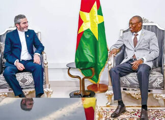 Primature : le vice-ministre iranien des Affaires étrangères, chargé des affaires politiques reçu par le Premier ministre