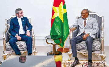 Primature : le vice-ministre iranien des Affaires étrangères, chargé des affaires politiques reçu par le Premier ministre