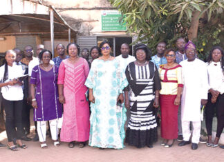 Nous a rendu visite : la présidente de la CIL aux Editions Sidwaya