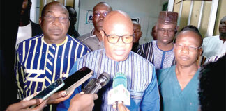 1er bébé de l’an : le ministre Kargougou « accueille » des jumeaux