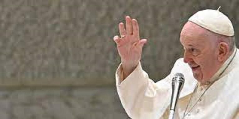 Vatican : Le pape François fustige le colonialisme de la communauté internationale envers l’Afrique