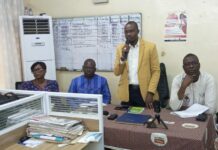 Editions Sidwaya : le ministre Jean Emmanuel Ouedraogo salue le professionnalisme du personnel