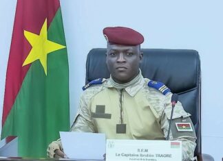 Bientôt un contrôle de présence des agents publics de l’Etat (Conseil de ministre).