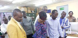 Nous a rendu visite : Le ministre en charge de la Communication, invite les agents des Editions Sidwaya à accompagner la lutte contre le terrorisme