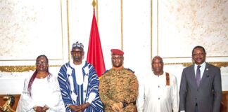 Sommet Burkina-Mali-Guinée : les ministres des Affaires étrangères reçus par le président de la Transition