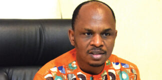 Lutte contre la grippe Aviaire : un projet de riposte de 306 millions F CFA lancé