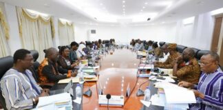 Marchés publics : le gouvernement décide d’alléger les contrôles à priori