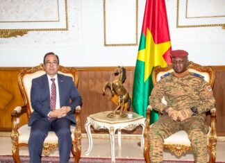 Coopération Etats-Unis-Burkina Faso : le sous-secrétaire d’Etat américain pour l’Afrique de l’Ouest échange avec le Chef de l’Etat