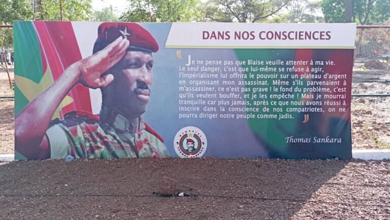 Réinhumation de Thomas Sankara et de ses 12 compagnons : les héros du 15 octobre reposent désormais au Conseil de l&rsquo;entente sur le site du mémorial