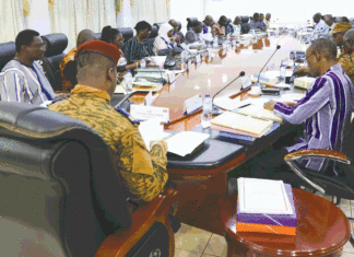 Conseil des ministres : le gouvernement décide de la création d’une agence de promotion de l’économie communautaire