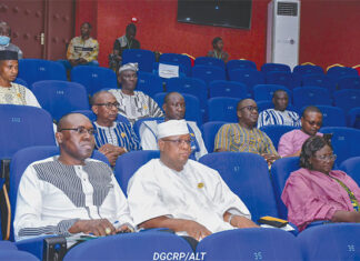 Fonds miniers et vente des cartes SIM : les députés interpellent le gouvernement