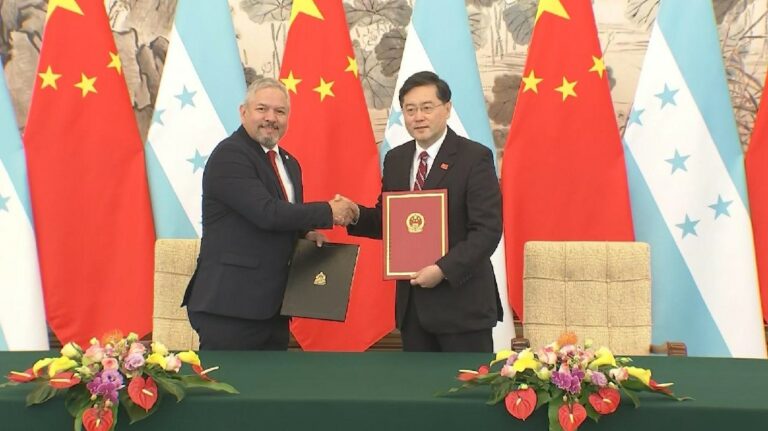 Coopération bilatérale : La Chine et le Honduras établissent des relations diplomatiques