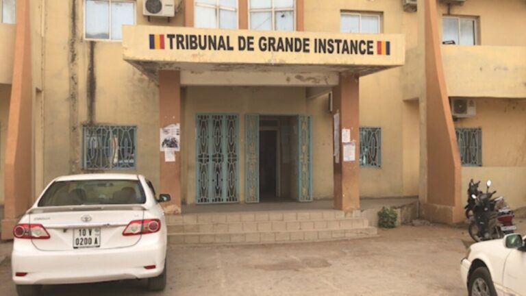 Tchad : Plus de 400 rebelles condamnés à la prison à vie pour la mort du maréchal