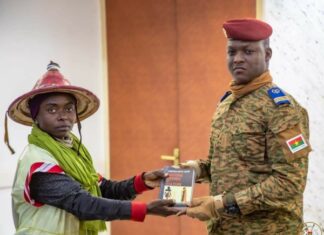 Fédération Burkina/Mali : Des marcheurs panafricanistes soutiennent l’initiative