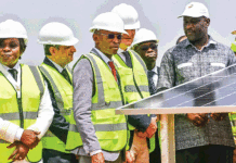 Electrification solaire : le Premier ministre lance le projet Yeleen