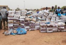 Burkina :Plus de 10 tonnes de poulets prohibés saisies à 42 km de Ouagadougou