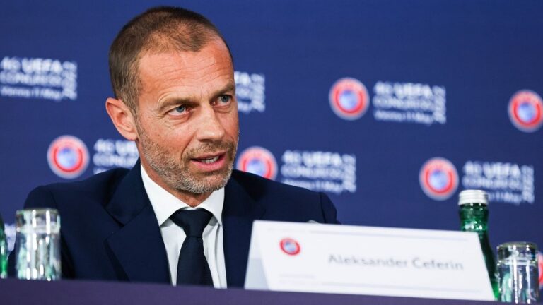 Football : Aleksander Ceferin réélu à la tête de l’UEFA pour contrer la Super League