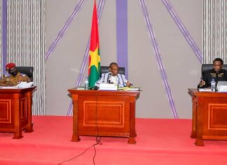 Programme d’urgence de la Transition : L’exécutif passe en revue les projets prioritaires