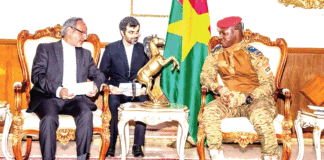 Diplomatie: Le Président de la Transition reçoit les lettres de créance de six nouveaux ambassadeurs